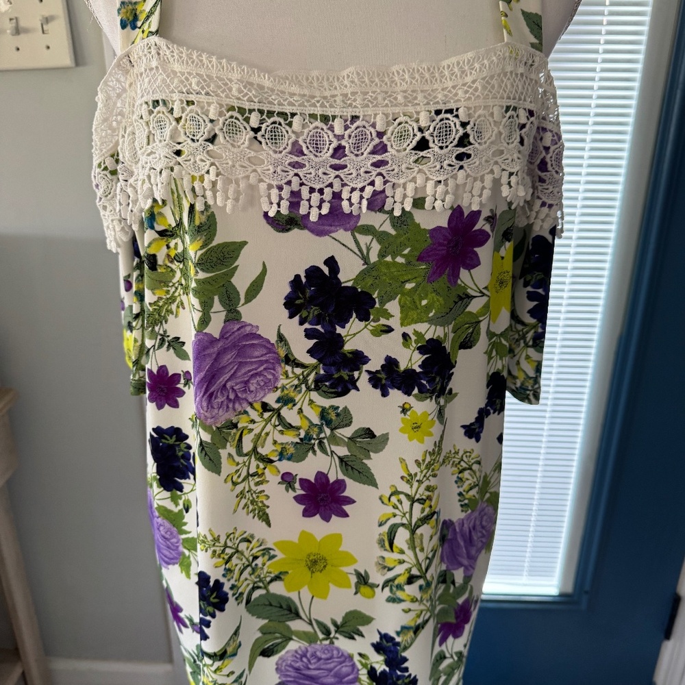 Nina Leonard Top